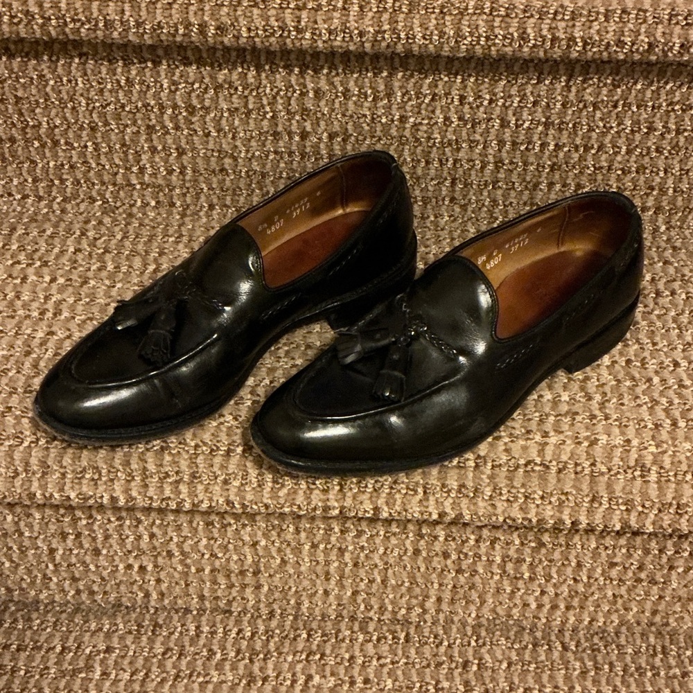 Allen Edmonds Black Leather Brookwood Tassel Loafers